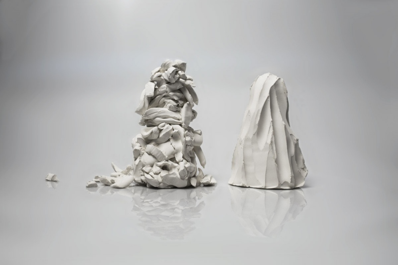 The &lsquo;not being&rsquo;, the ever changing, 2014, clay